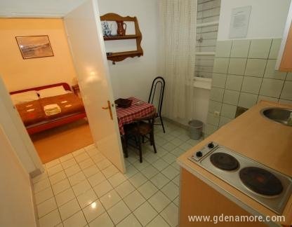 Apartmani Dragicevic Stari Grad,Budva, Apartman 4, privatni smeštaj u mestu Budva, Crna Gora